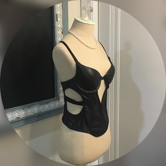 Nasty Gal Faux Leather Black Bustier Or Corset - Picture 4 of 8